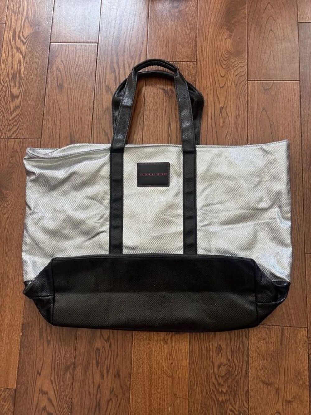 Victorious secret, silver metallic tote bag zipper closure